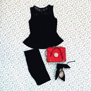 ❌ SOLD ❌ Black peplum top